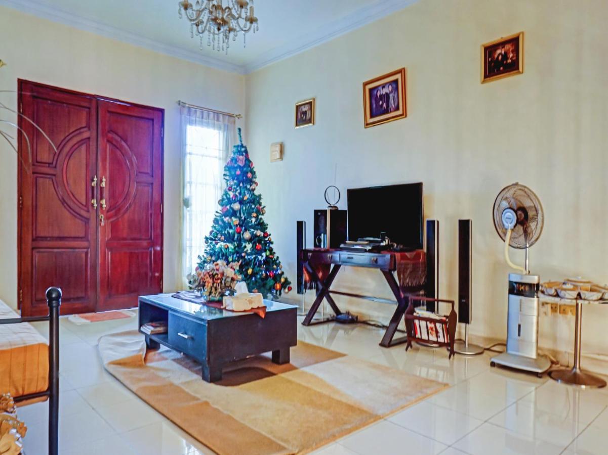 Spot On 90295 Simprug Residence جاكرتا المظهر الخارجي الصورة